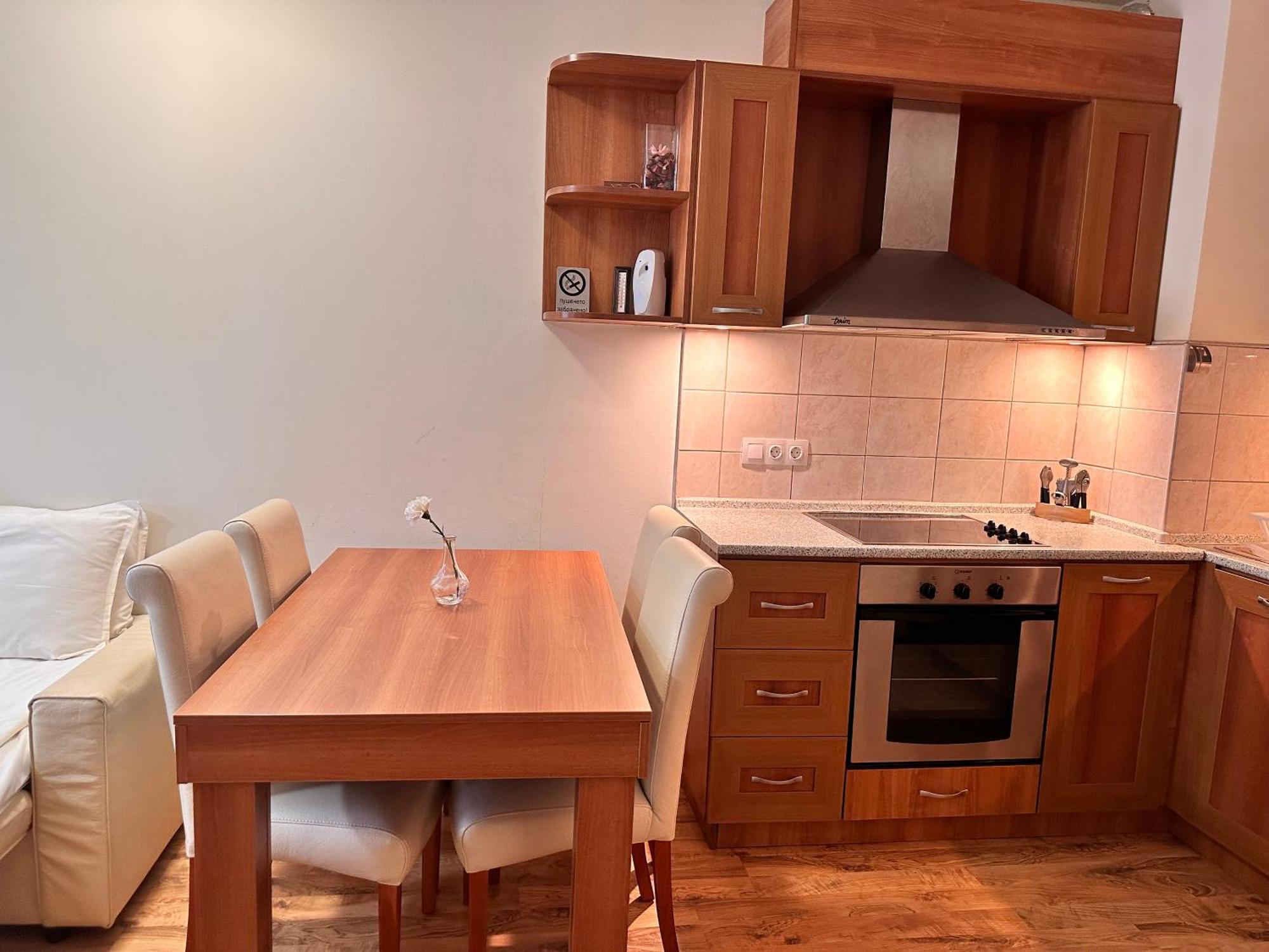 Prime Location One Bed Apartment With Hydro Bath In Royal Plaza Borovets Exterior photo
